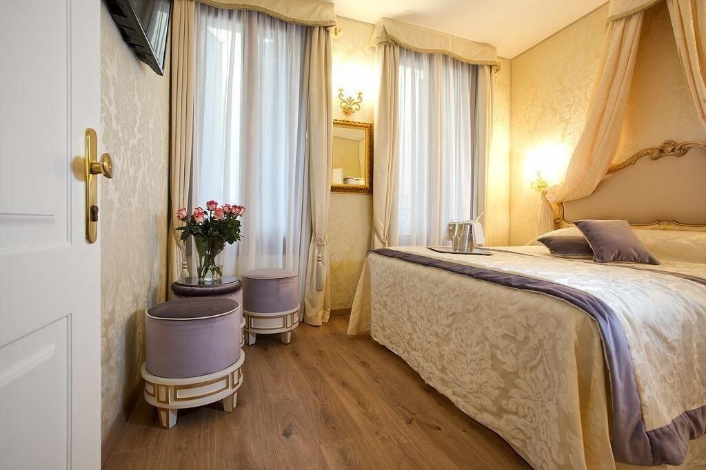 Bed and breakfast Residenza Goldoni 3*