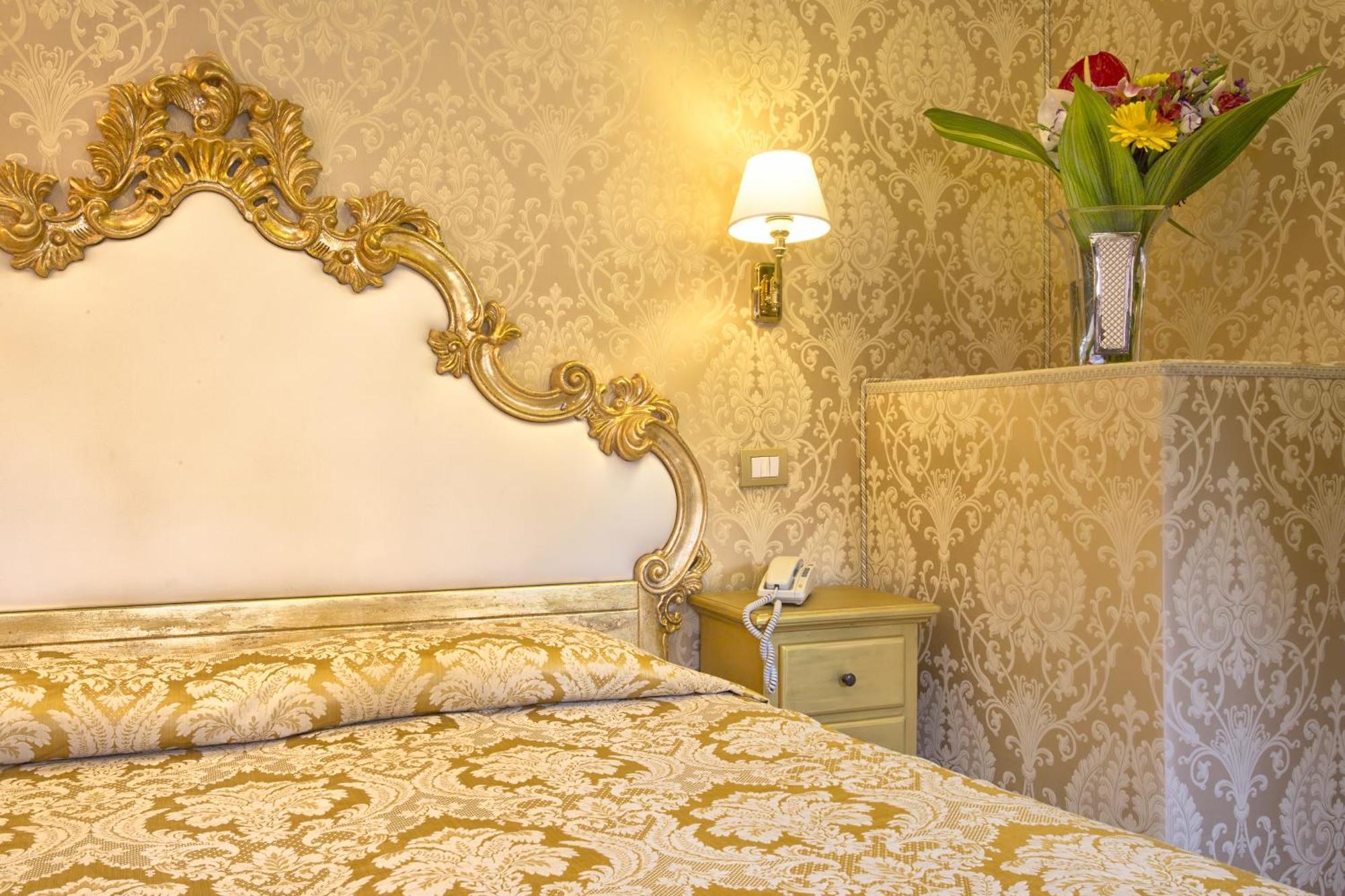 Residenza Goldoni Bed and breakfast 3*