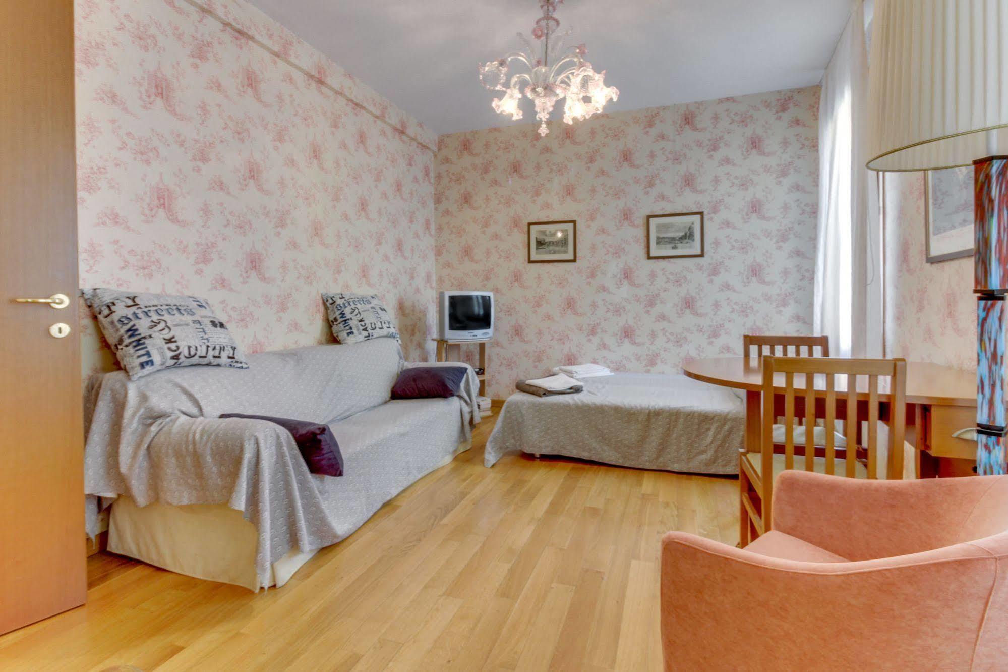 Bed and breakfast Residenza Goldoni 3*