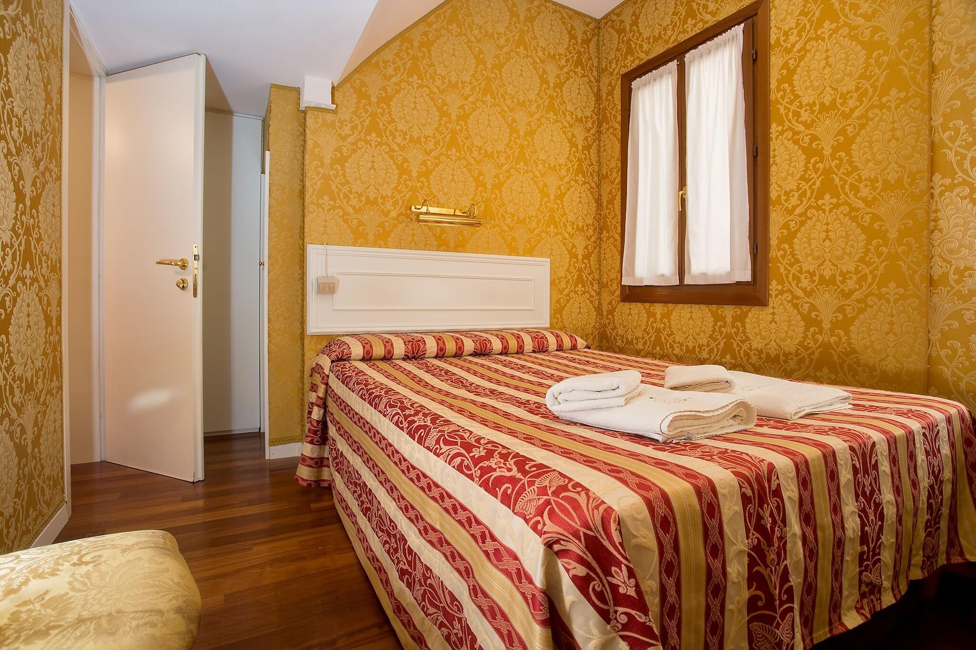 Residenza Goldoni Bed & Breakfast Venezia